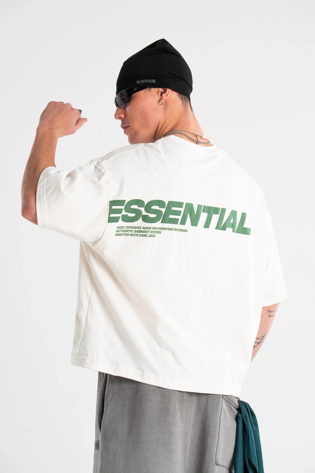 Remera Boxy Sombra VibeWear — frente